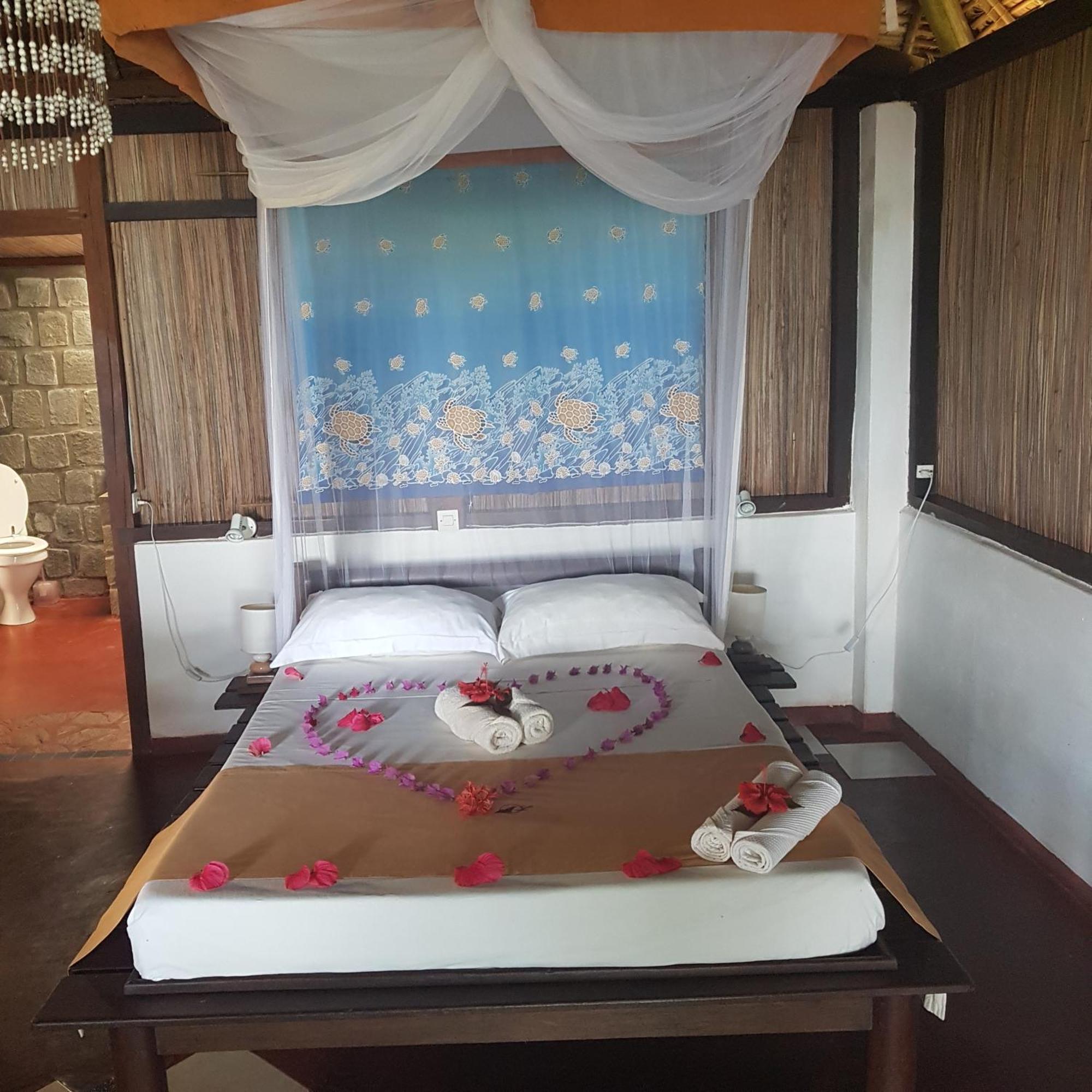 Libertalia Hotel Ile Sainte-Marie Екстериор снимка